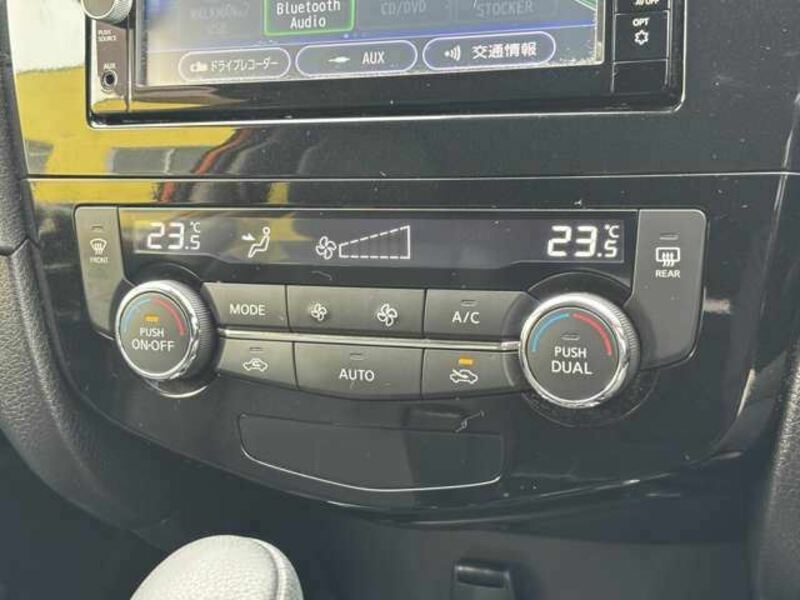 X-TRAIL-18