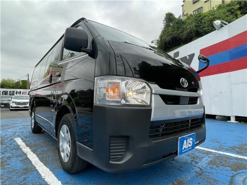 HIACE VAN