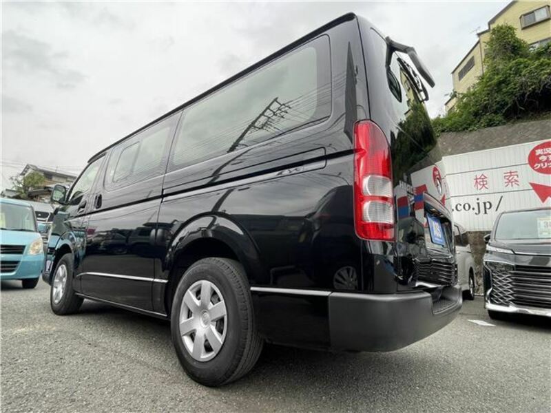 HIACE VAN