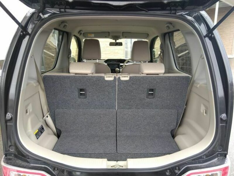 WAGON R-8