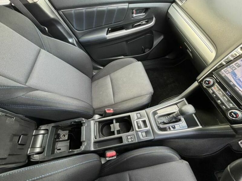 LEVORG-12