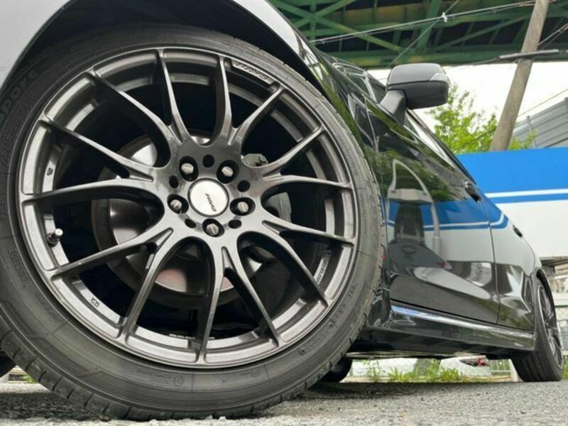 LEGACY B4