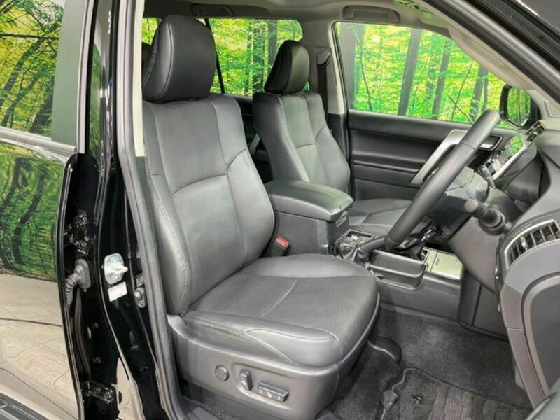 LAND CRUISER PRADO-7