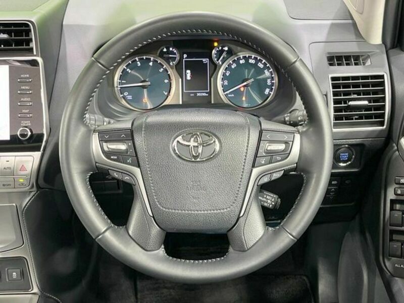 LAND CRUISER PRADO-11