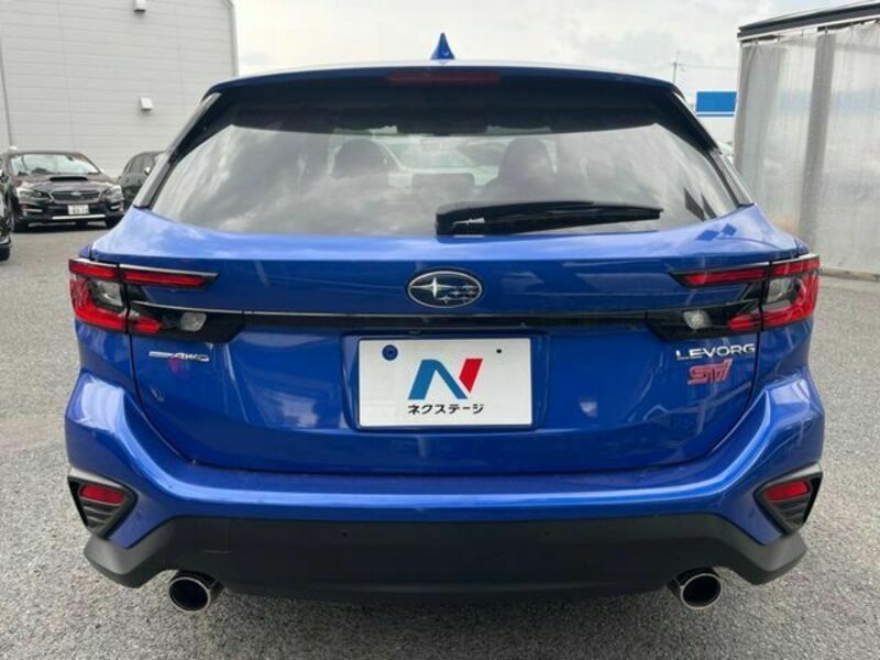 LEVORG-16