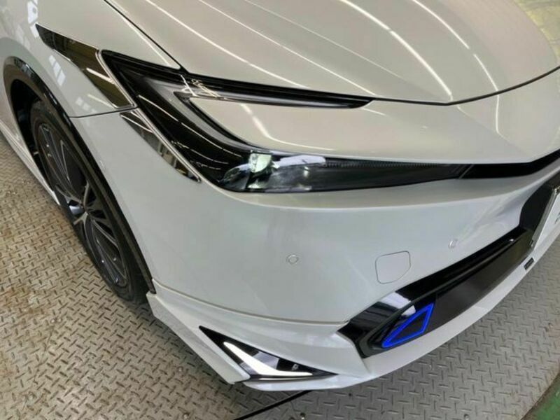 PRIUS-11