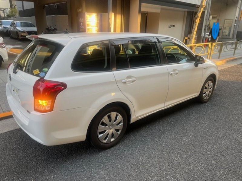 COROLLA FIELDER