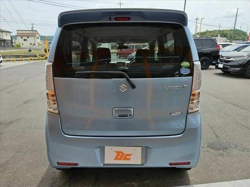 WAGON R