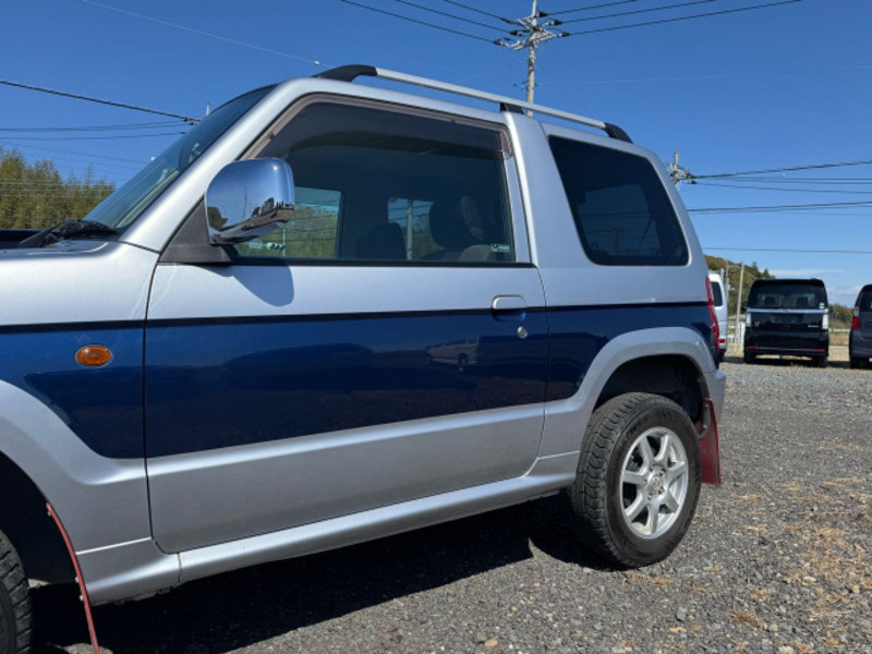 PAJERO MINI
