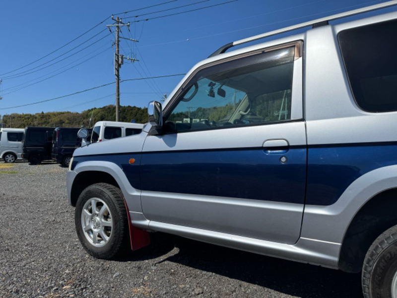 PAJERO MINI