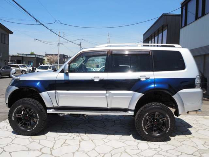 PAJERO