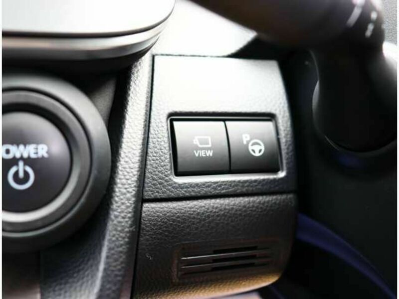 PRIUS-12