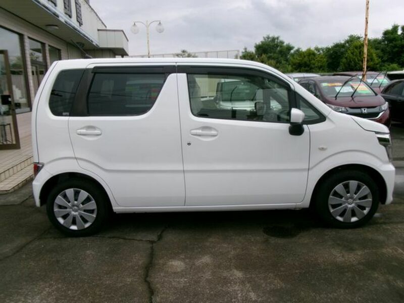 WAGON R-3