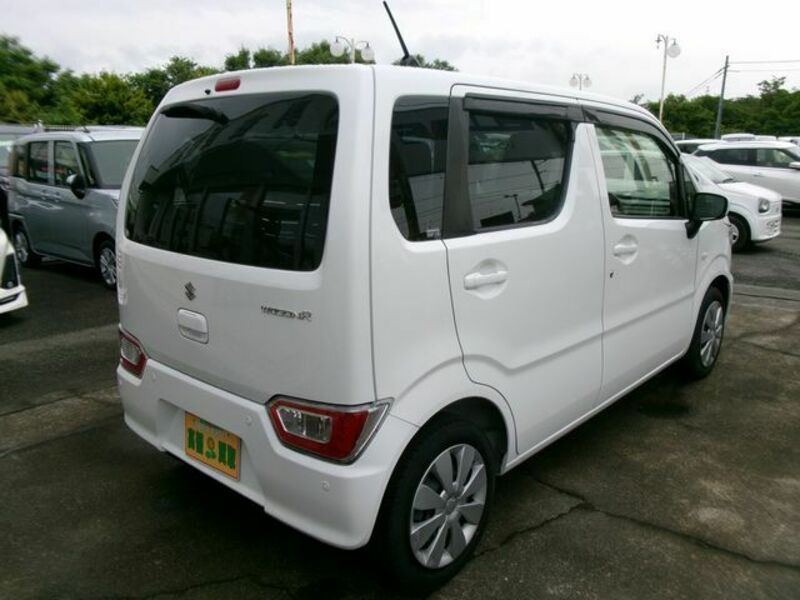 WAGON R-4