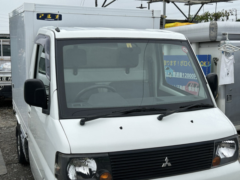 MINICAB TRUCK-13