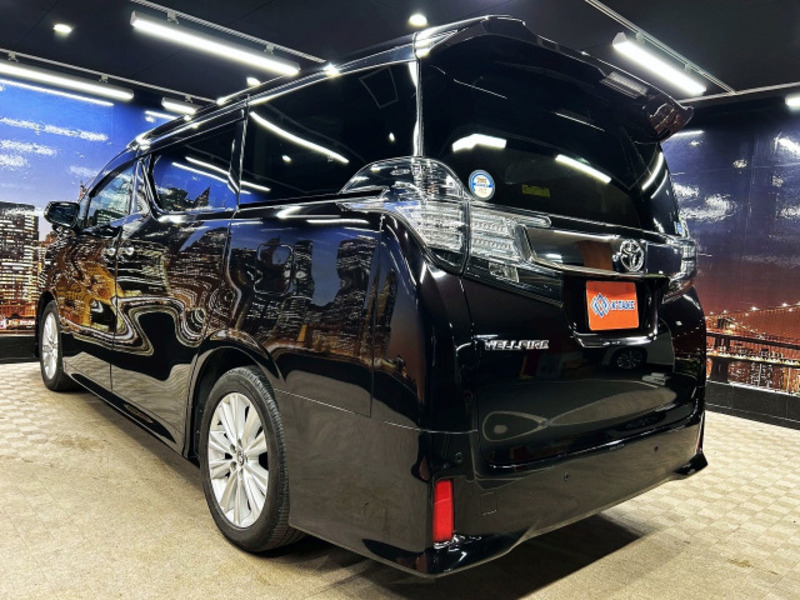 VELLFIRE