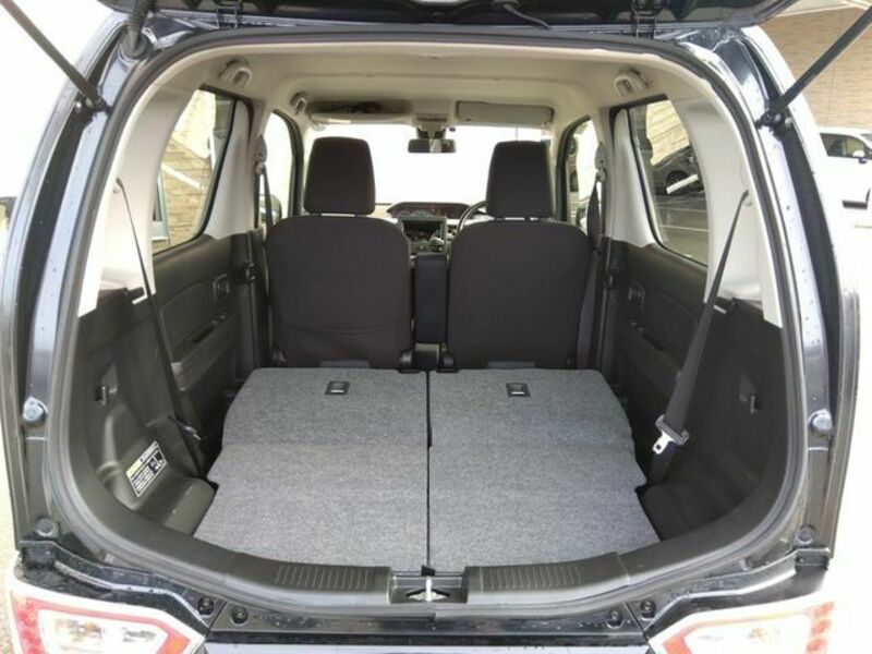 WAGON R-9