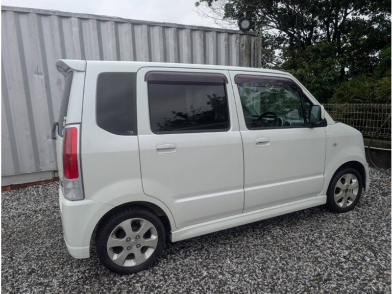 WAGON R