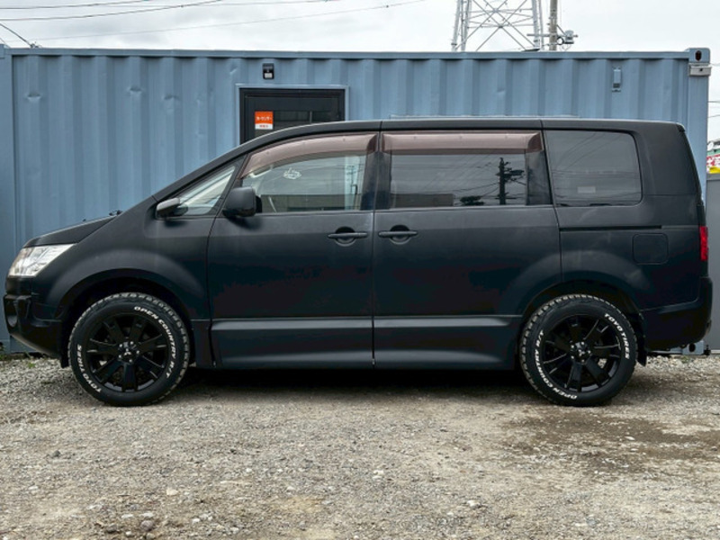 DELICA D5