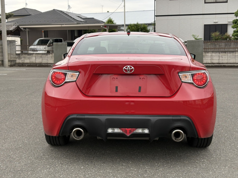 86