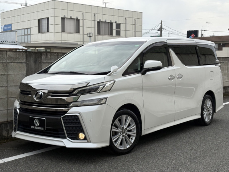 TOYOTA VELLFIRE