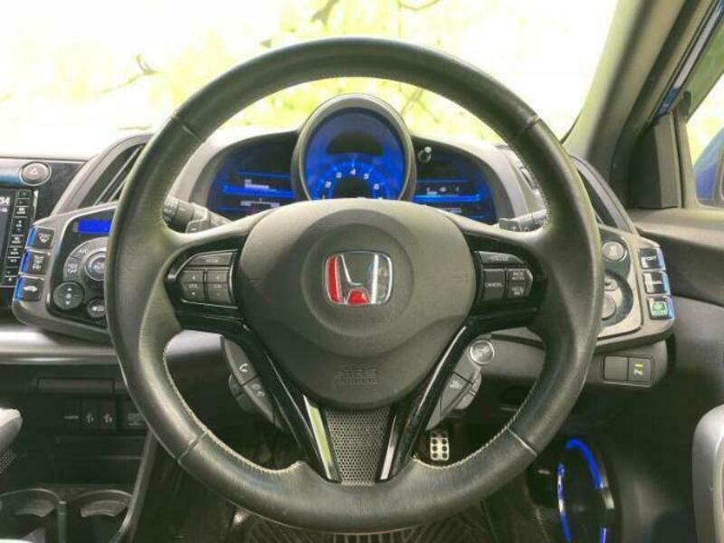 CR-Z