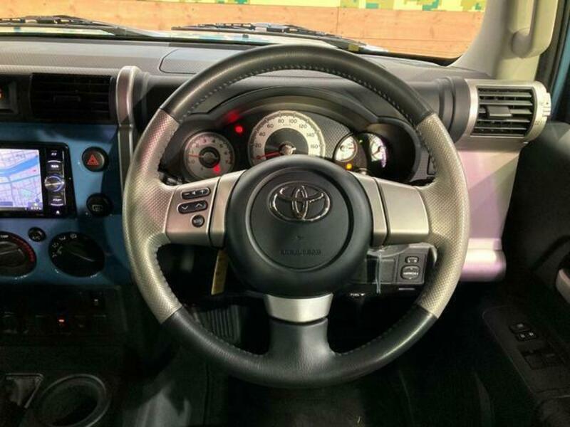 FJ CRUISER