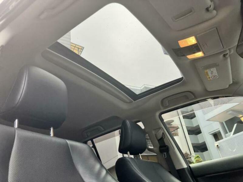 LAND CRUISER PRADO-17