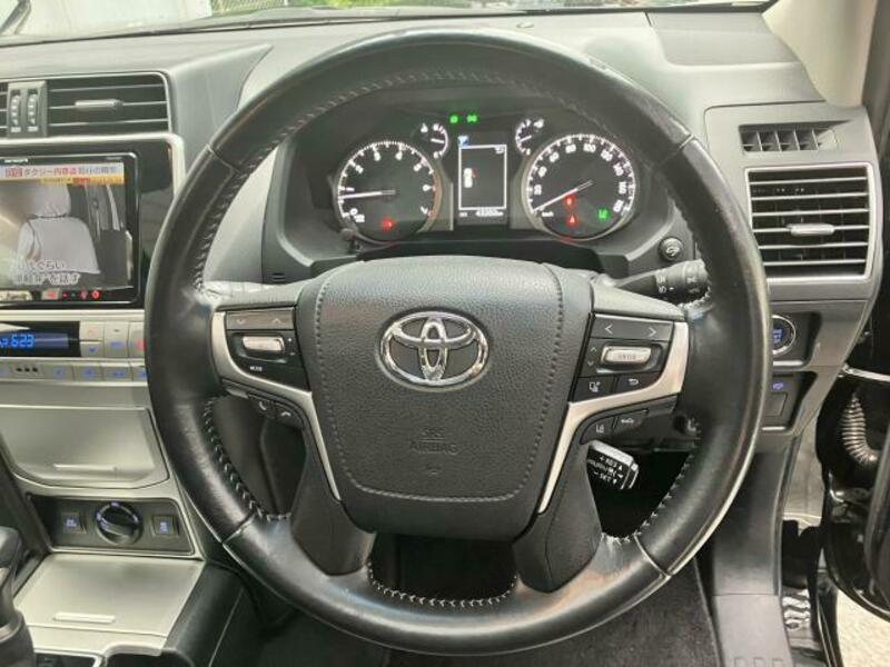 LAND CRUISER PRADO-18