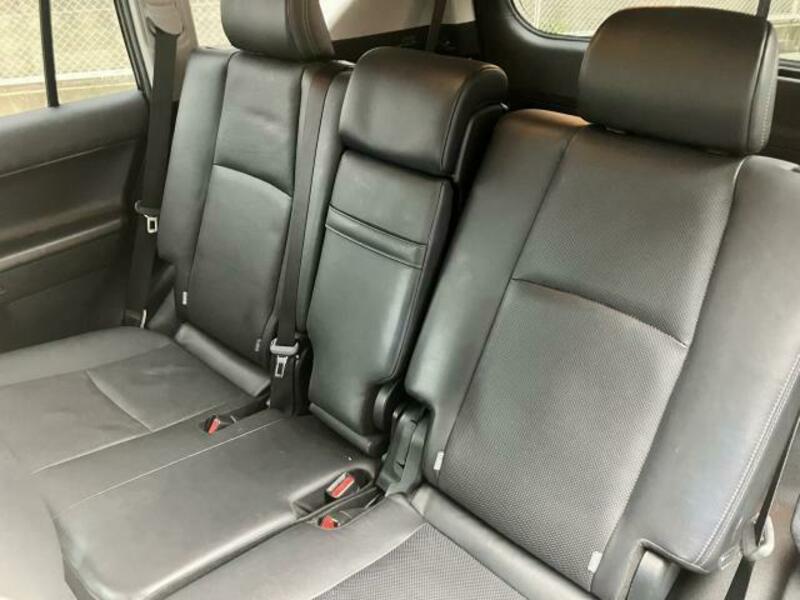 LAND CRUISER PRADO-13