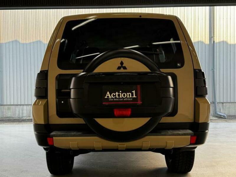 PAJERO