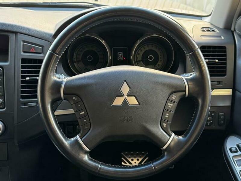 PAJERO