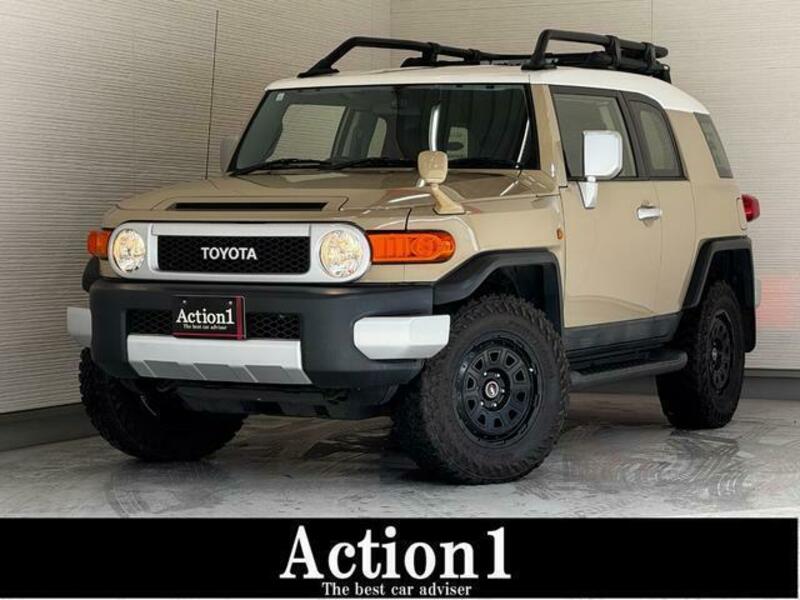 TOYOTA FJ CRUISER