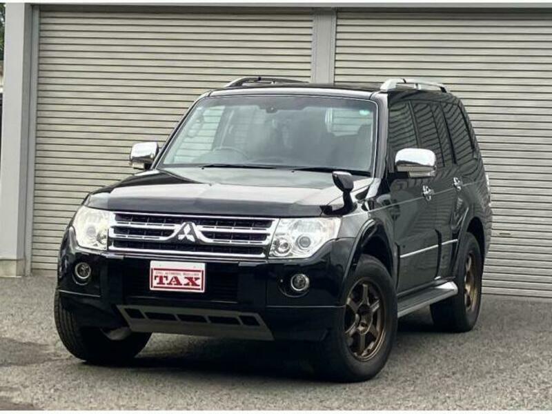 MITSUBISHI PAJERO
