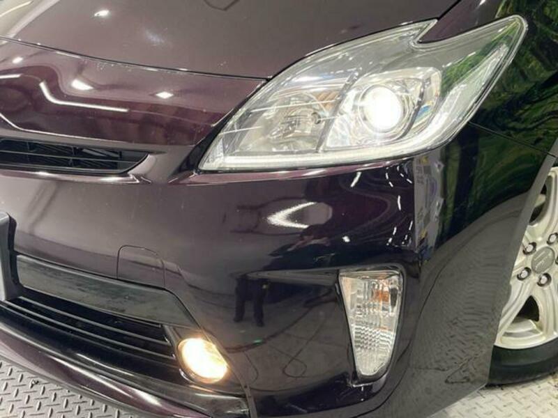 PRIUS-10
