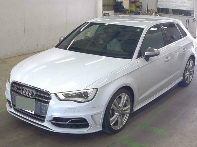 AUDI S3
