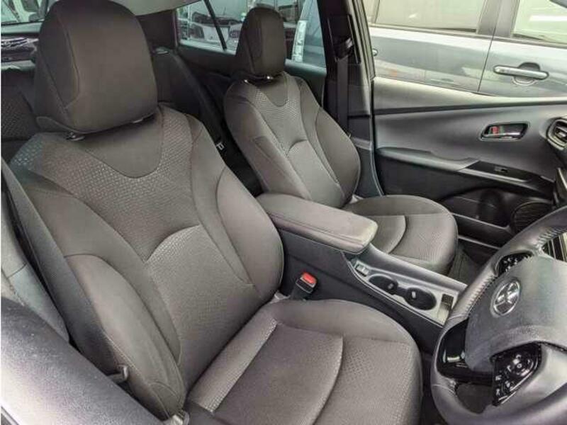 PRIUS-7