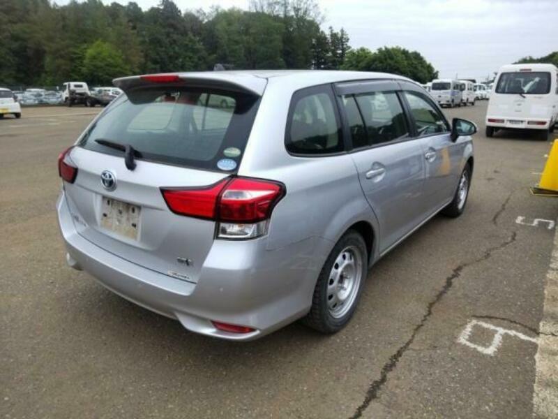 COROLLA FIELDER