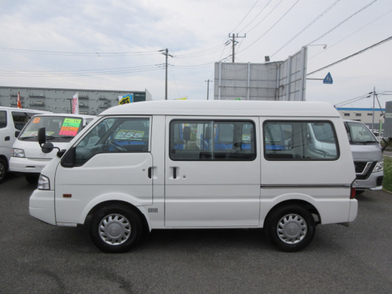 BONGO VAN-4