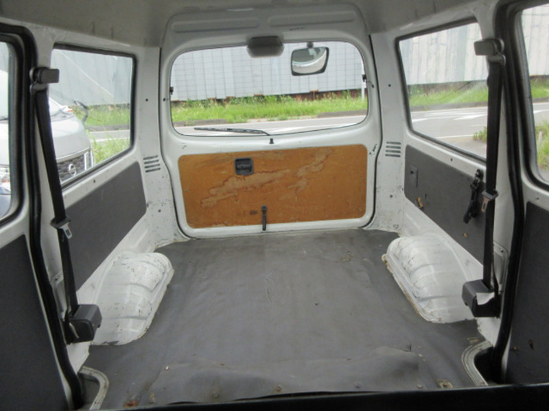 BONGO VAN-16