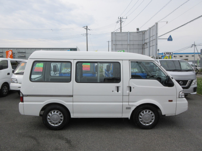 BONGO VAN-3