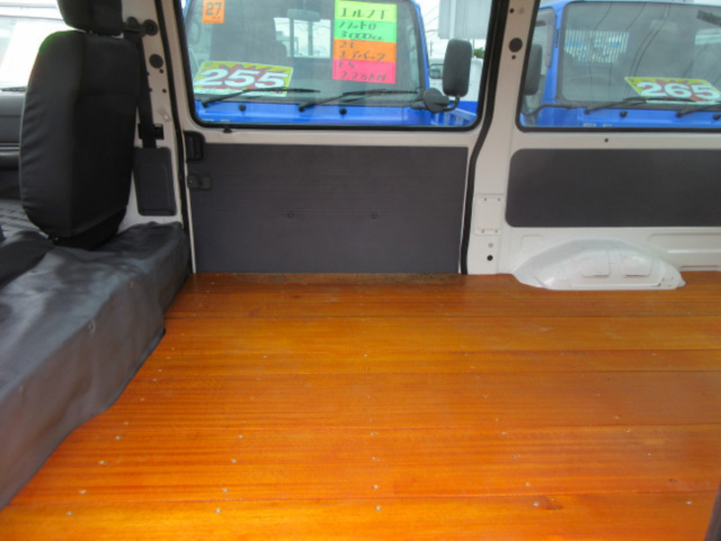 BONGO VAN-14
