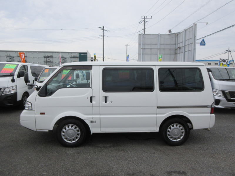 BONGO VAN-4