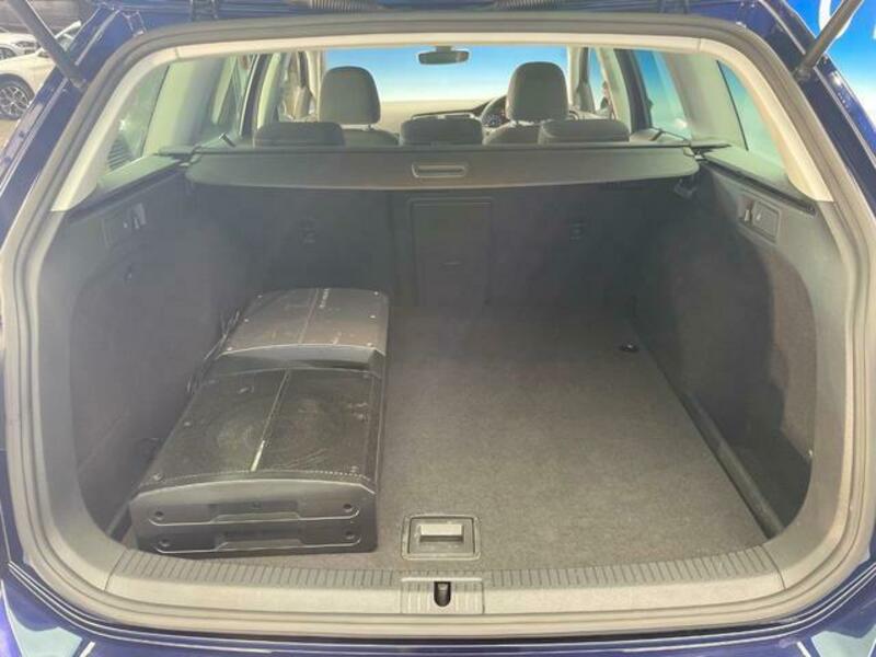 GOLF VARIANT