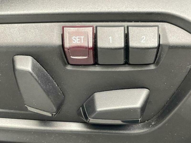 X3