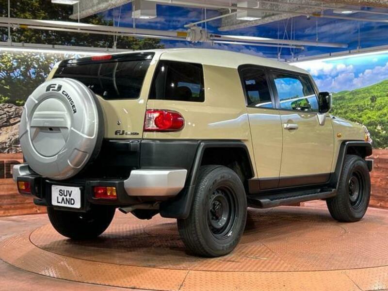 FJ CRUISER