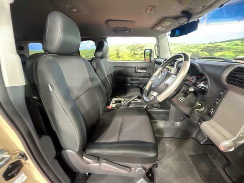FJ CRUISER
