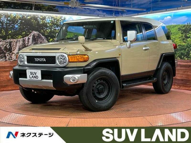 TOYOTA FJ CRUISER
