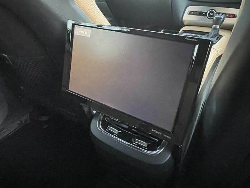 XC90