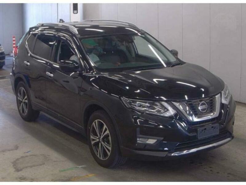 X-TRAIL